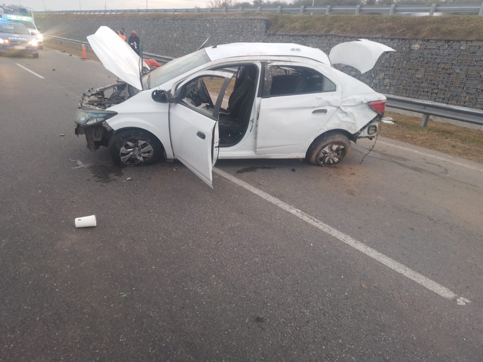 El Prisma que quedó destruido. (Policía)
