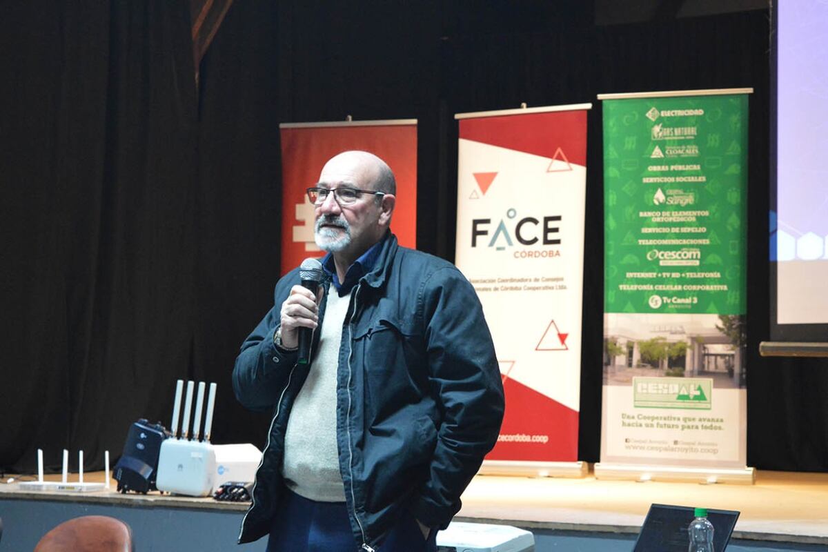 Omar Marro, titular de Face Córdoba, agradeció la asistencia a todos los participantes.