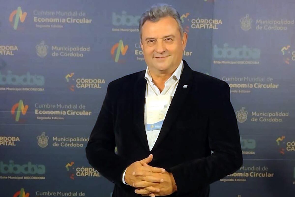 Ingeniero civil Mario Bustos, secretario
general del Colegio de Ingenieros Civiles
de Córdoba.