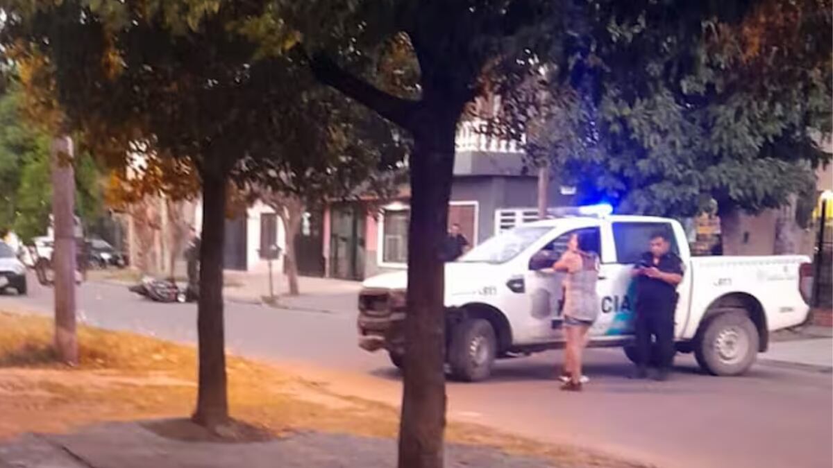 Un carpintero fue asesinado en La Matanza: le dispararon en la cabeza para robarle la moto.