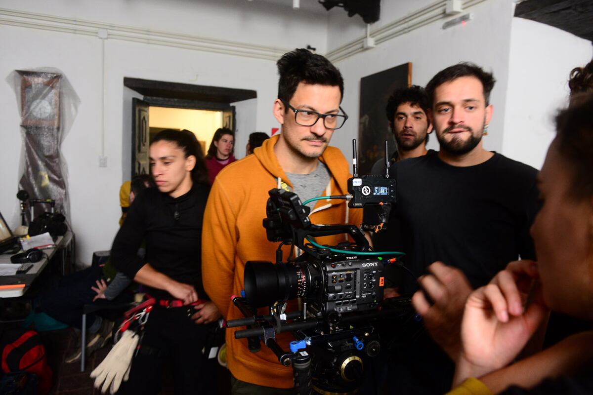 Filmación en el Museo Sobremonte de La Pulpera. (José Gabriel Hernández / La Voz)