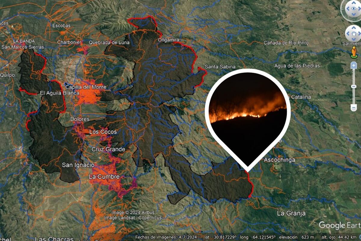 En el mapa lo oscuro es lo ya quemado, lo naranja son zonas urbanas y las rayas rojas son frentes activos de fuego. ( La Voz / Juan Pablo Brino )