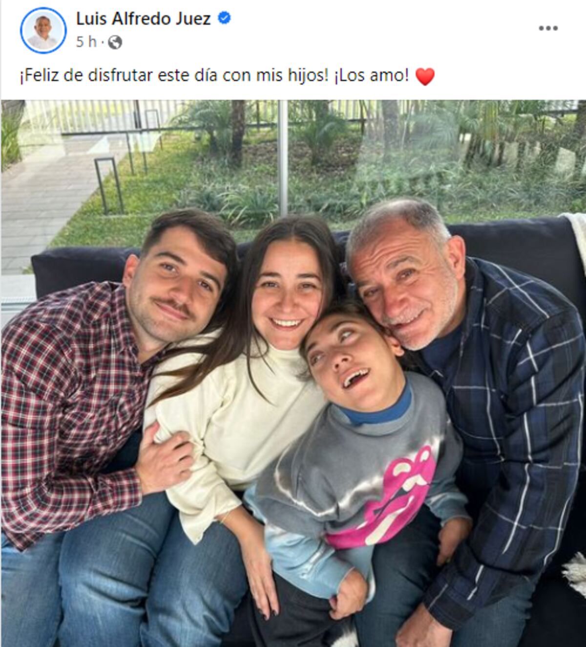 El posteo de Luis Juez en Facebook. (Captura)