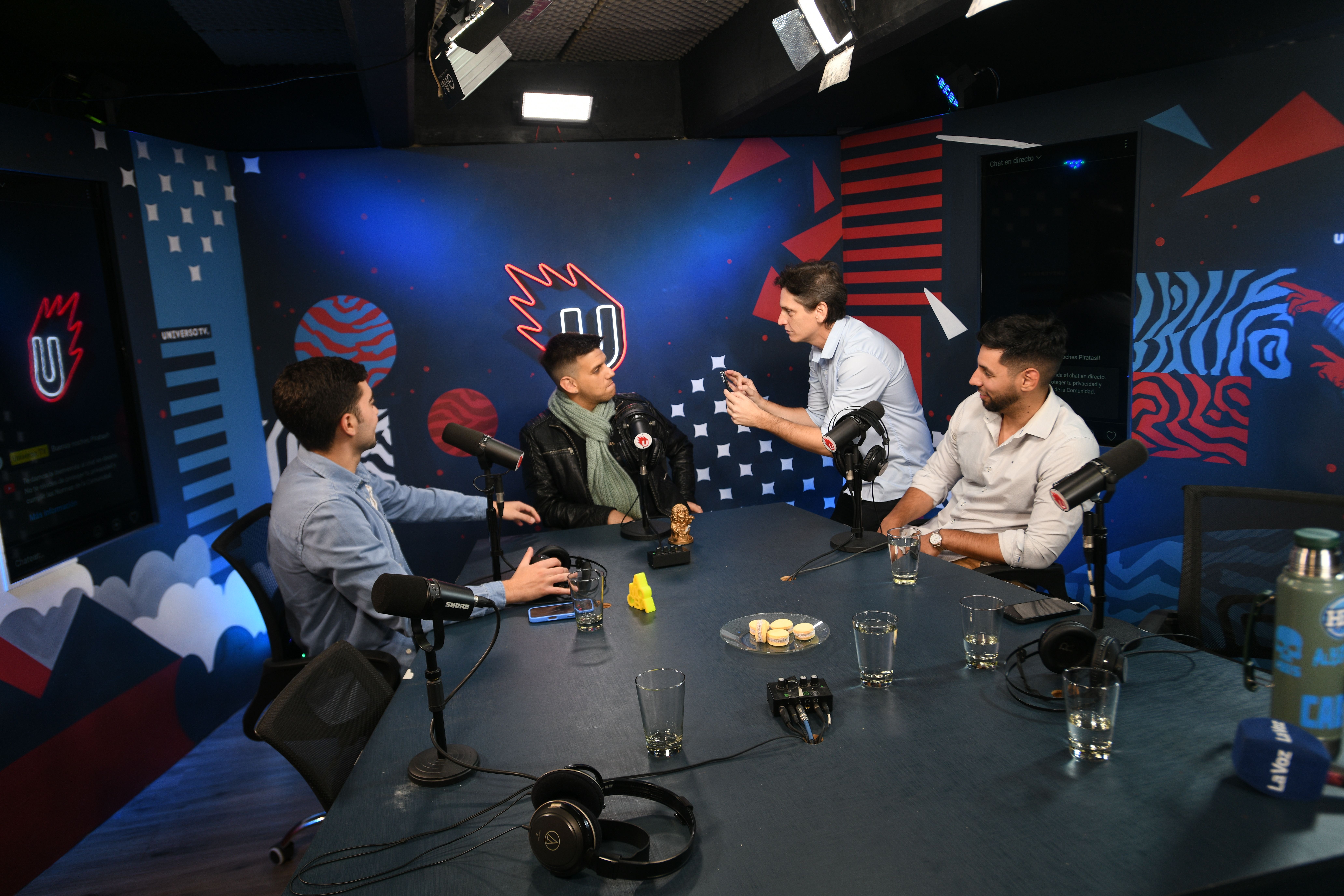 Mundo Pirata, el pódcast de Belgrano, hecho en Universo TV, donde se desarrolla el programa Hablemos de Belgrano. Conductores Exe Benegas, Juan Pablo Benegas y Santiago Nihuol. (Javier Ferreyra / La Voz)