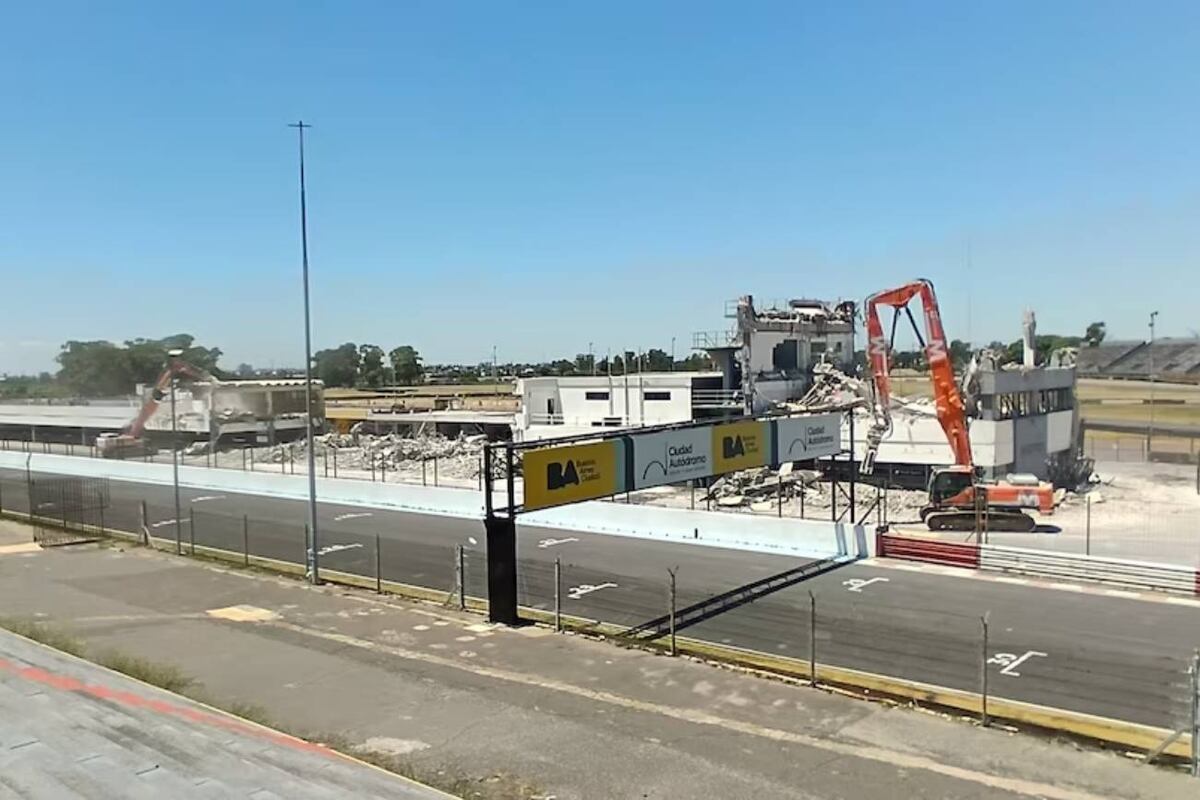Obras en el Autódromo de Buenos Aires (Crédito: Gentileza Roberto Decurnex)