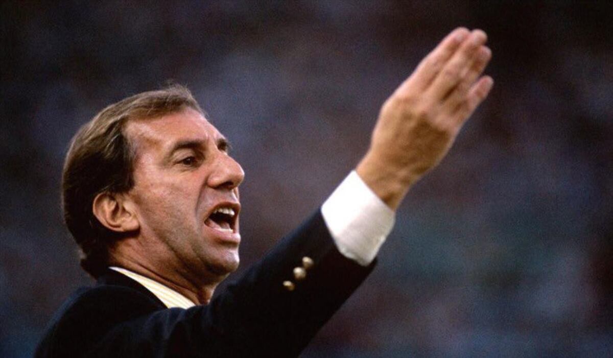Carlos Bilardo.