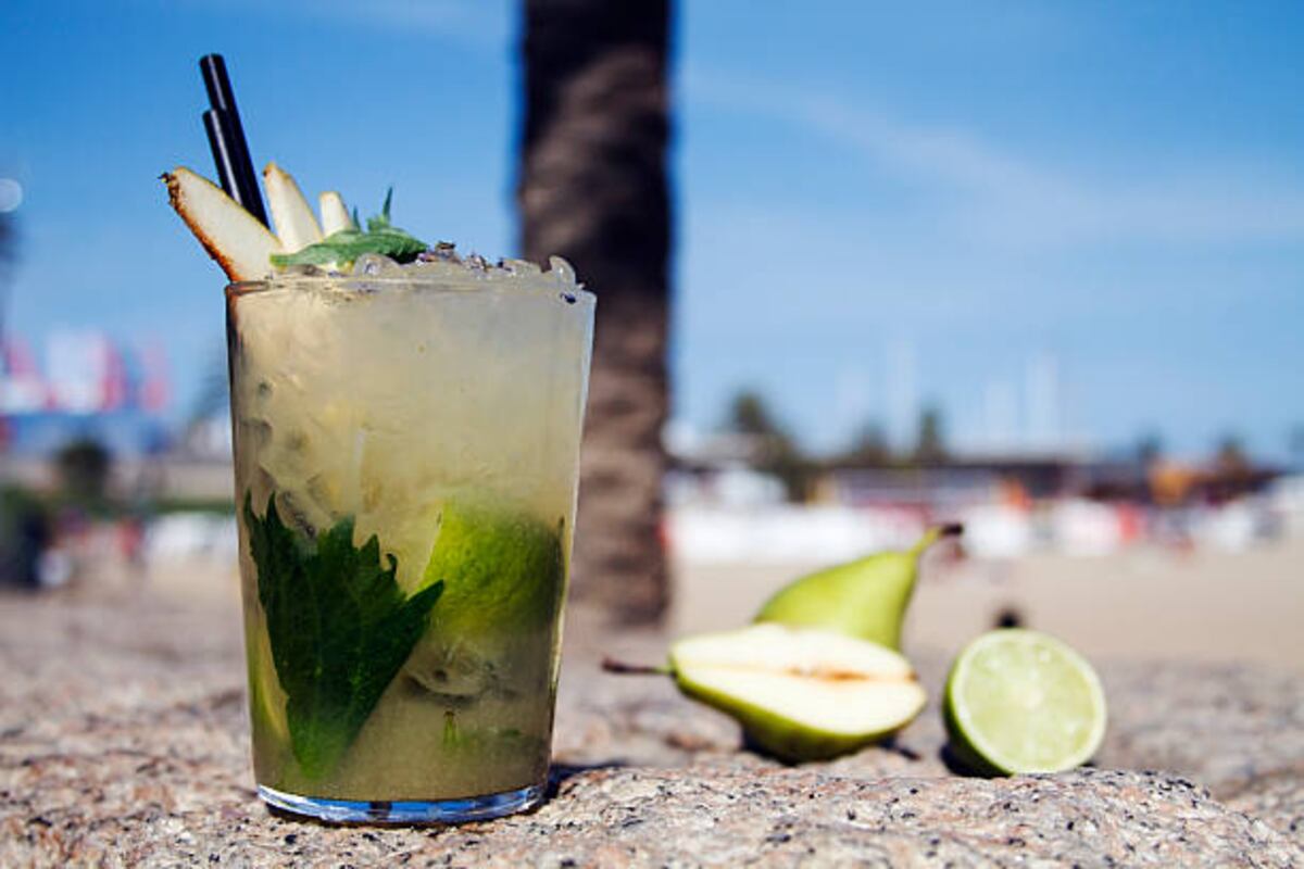 Caipirinha.