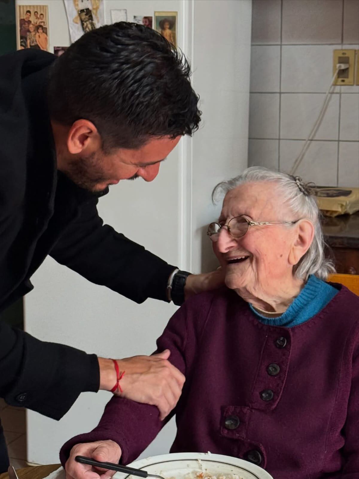 Onorina Apprato de Tagliaferro celebró hoy con familiares sus 112 años. (Gentileza familia Tagliaferro)