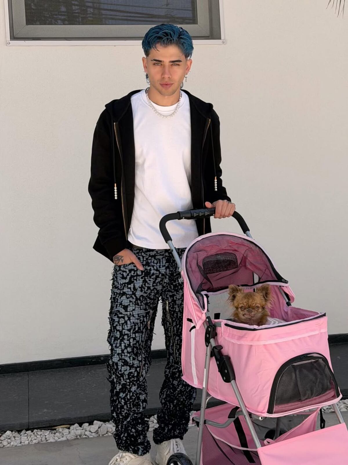 Luck Ra presentó al nuevo integrante de su familia.