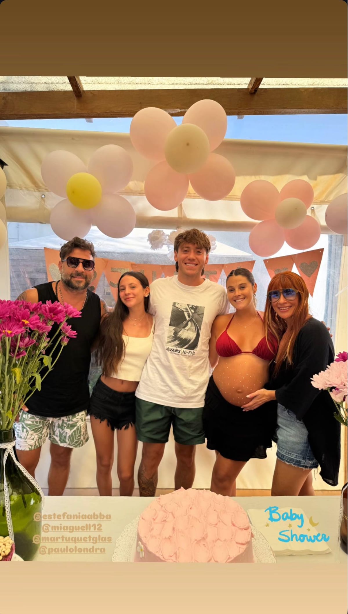 Paulo Londra y Martina Quetglas celebraron el baby shower de su hija: las tiernas fotos de la espera de Justi (Captura de pantalla)