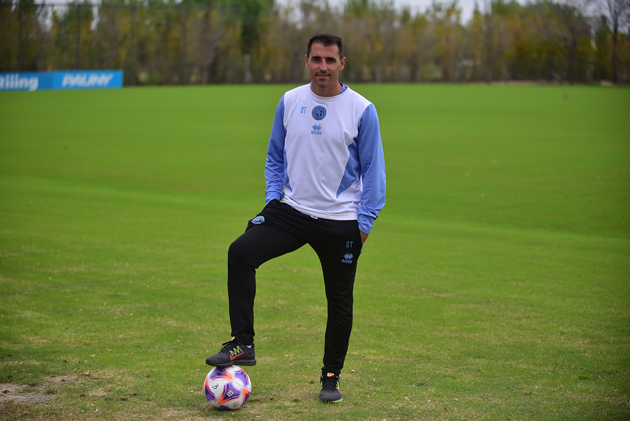 Guillermo Farré en sus primeros dos años como DT de Belgrano (Ramiro Pereyra / La Voz)