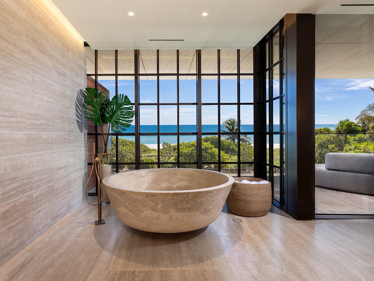 Arte by Antonio Citterio. El departamento donde vivían Ivanka Trump y su esposo. (Foto / Craig Denis / Profile Miami)