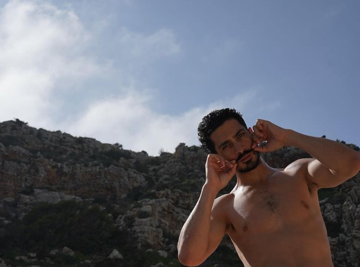 La pareja disfrutó de una paradisíaca playa y lo compartió en redes. (Fotos de Instagram @chinodarin)
