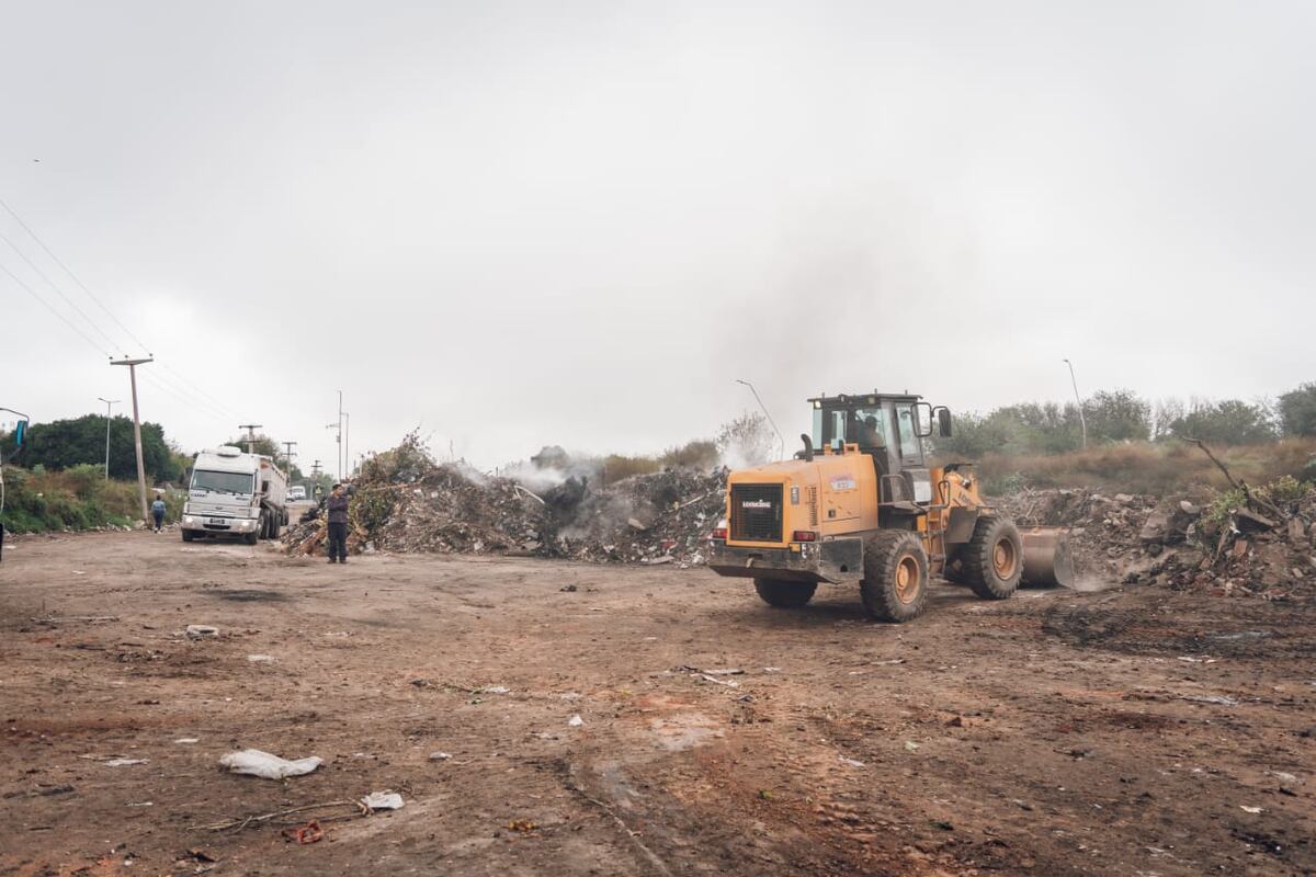 La Municipalidad denunció penalmente a los propietarios de un terreno donde se forma un enorme basural. (Municipalidad de Córdoba)