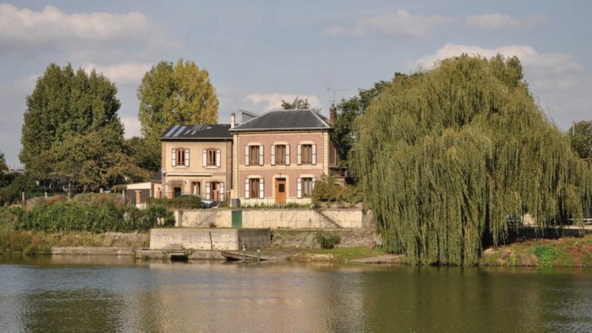 La casa que, según PrimiciasYa, habría elegido Messi para vivir en Francia