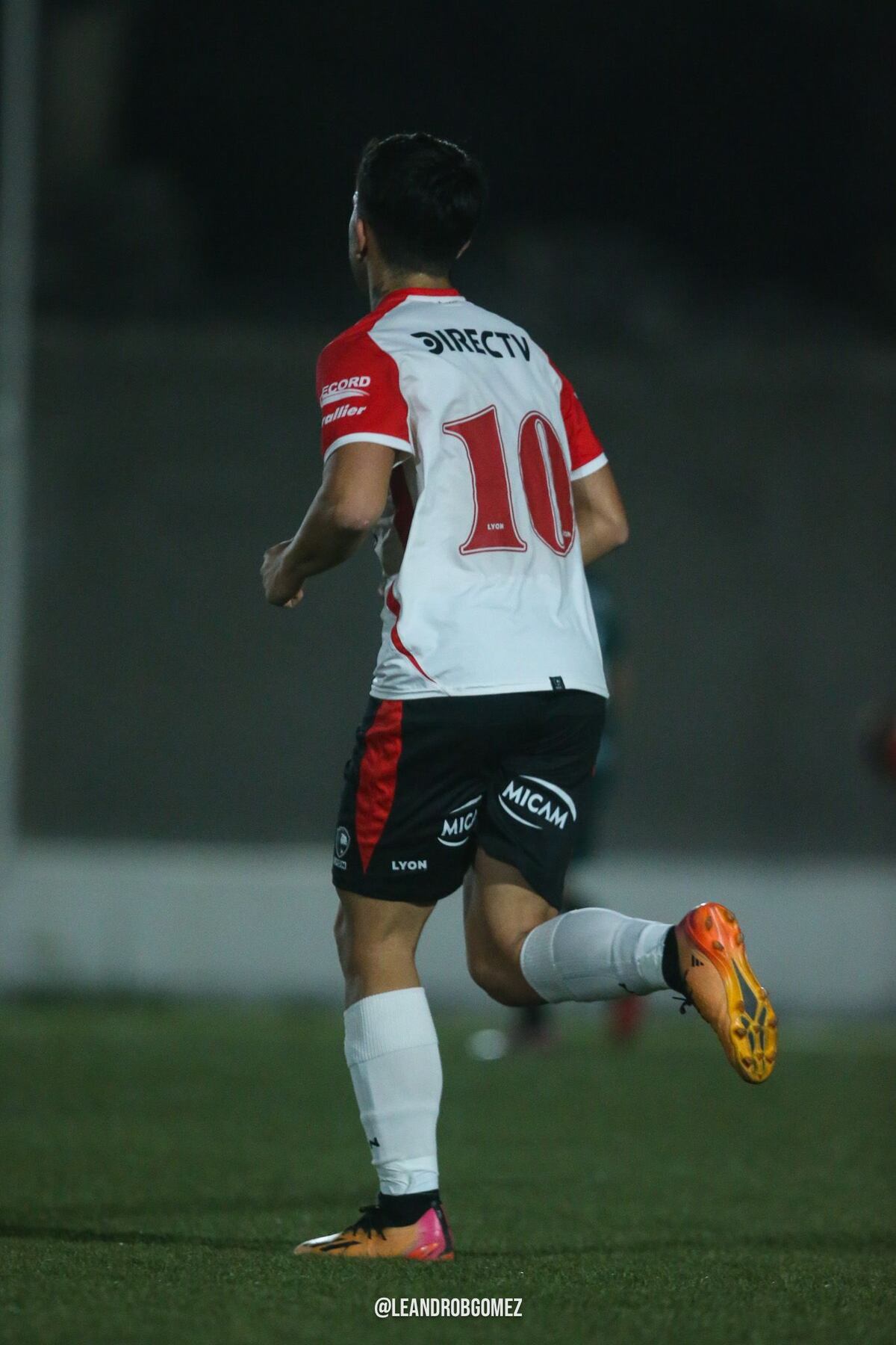 Felipe Ronchetti, jugador de la reserva de Instituto con pasado en Europa. (Gentileza Felipe Ronchetti).