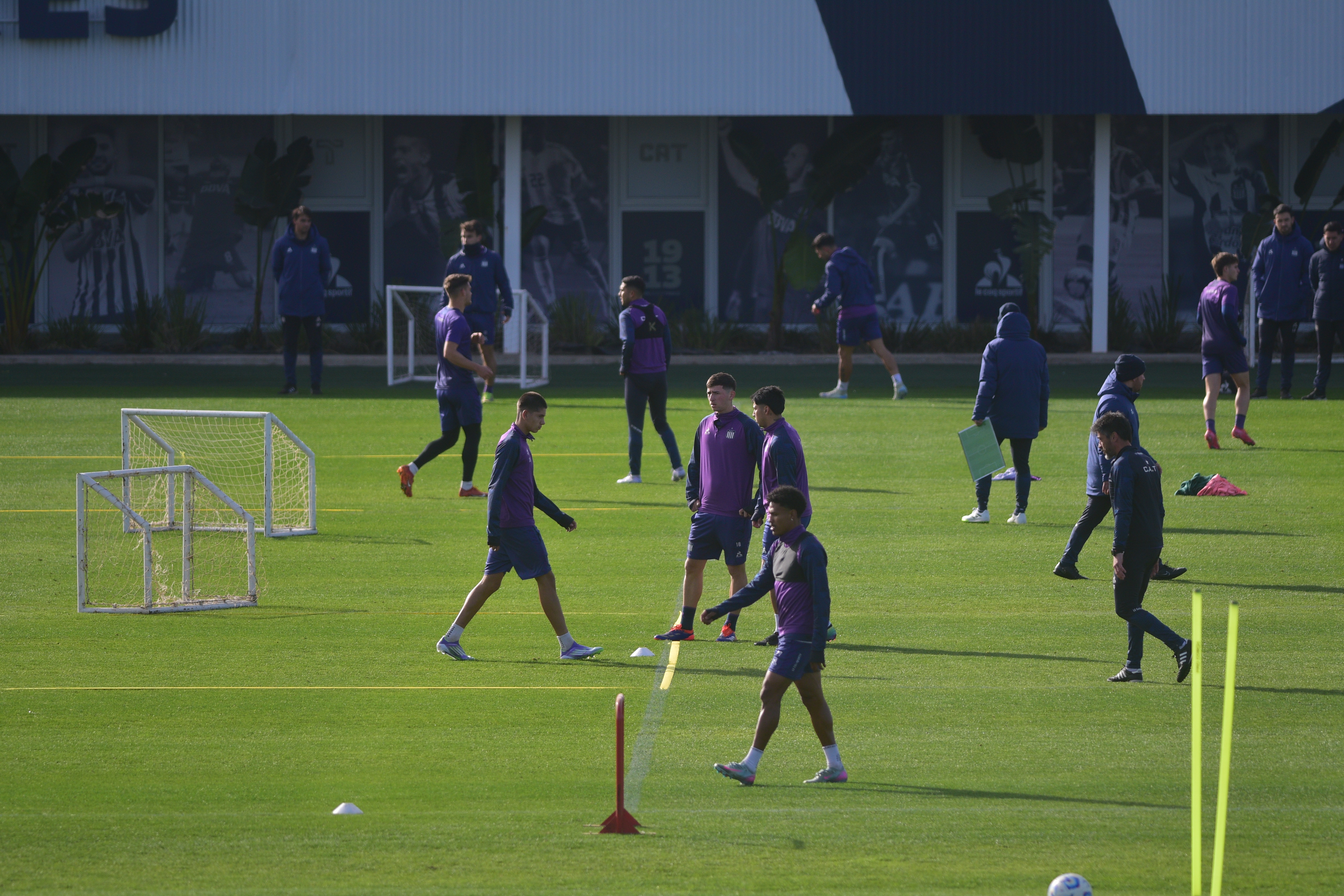 El plantel en el entrenamiento de Talleres en el Card. (Pedro Castillo / La Voz)