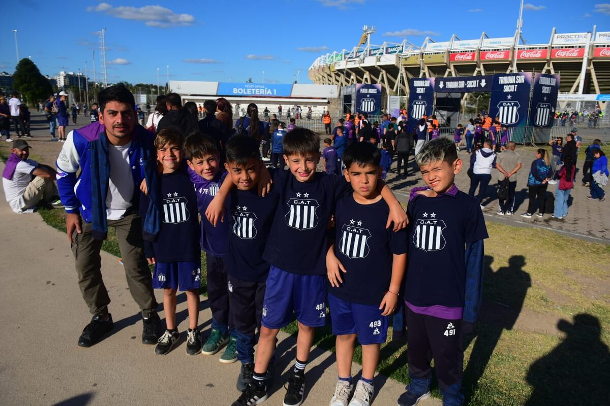 Cara 'e cancha de Talleres vs. Platense. (Nicolás Bravo / La Voz)