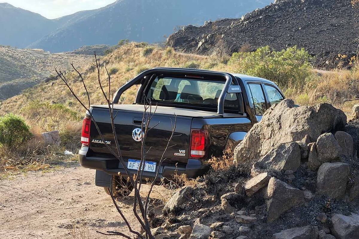 Tanto para el off-road como para caminos de tierra, ripio y arena (entre otros) tiene el rodado de neumáticos más lógico. El resto de la gama tiene cubiertas más eficaces en el asfalto que fuera de él.