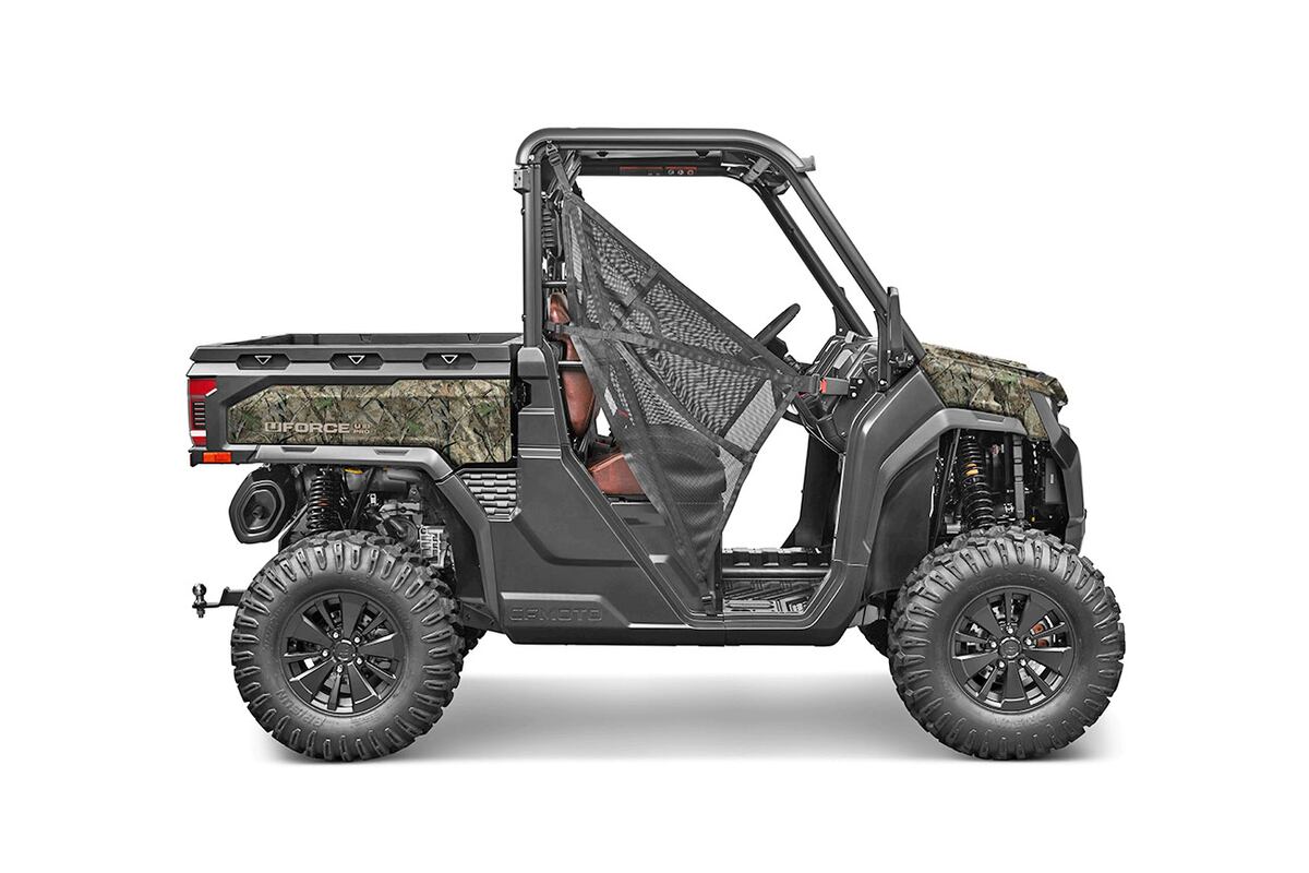 El UForce 1000 Pro entrega 90 CV y 94,5 Nm de torque.