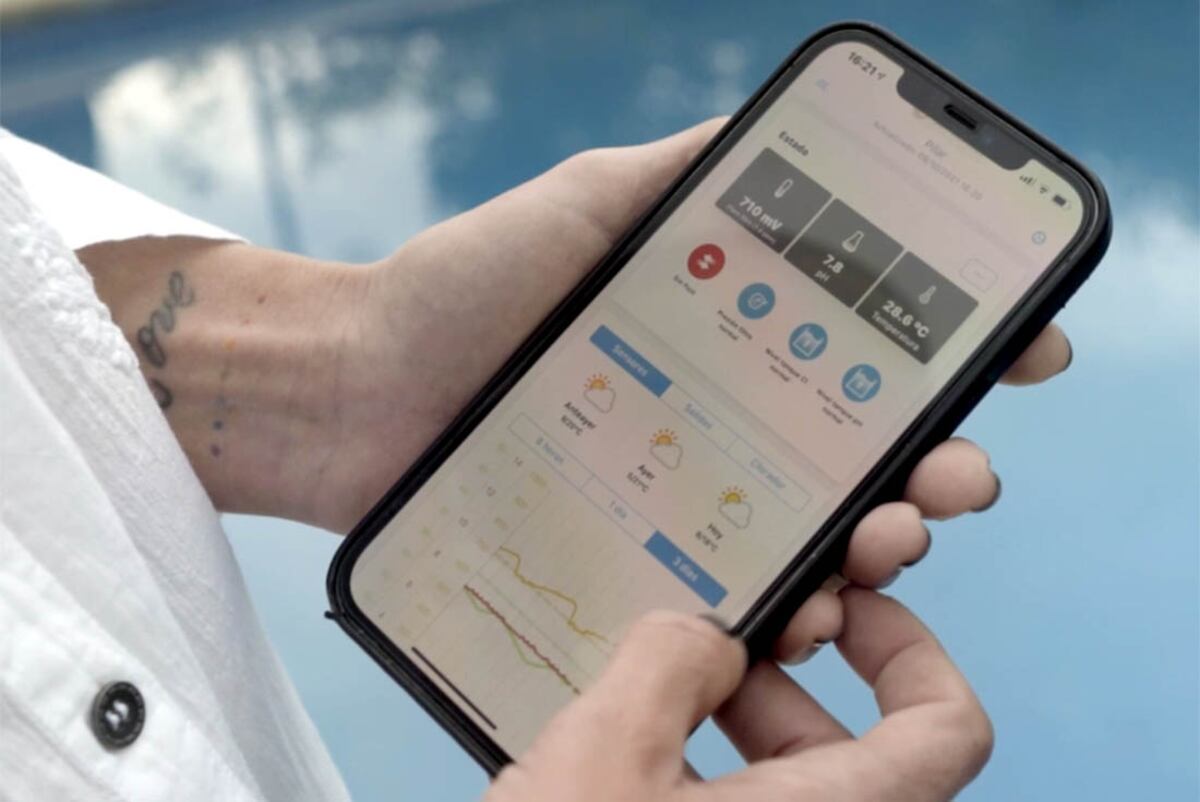 APP. Los nuevos sistemas de cloración permiten tener un control del circuito y desinfección a partir de una aplicación que se puede activar desde diferentes dispositivos móviles.