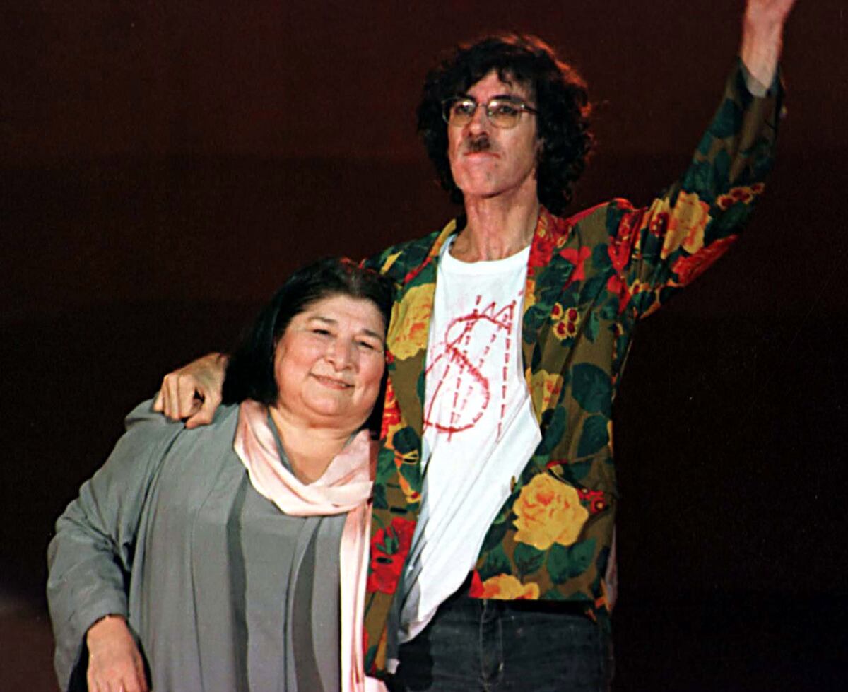 Charly García y Mercedes Sosa en el Festival de Cosquín (Archivo La Voz)