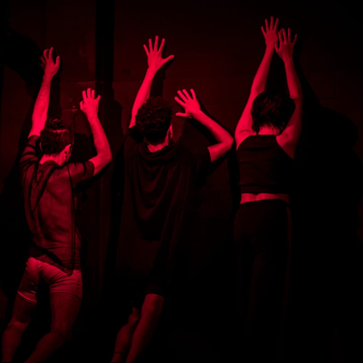 "10:45", obra de teatro físico del grupo Iridiscente Colectivo. (Gentileza María Belén Nazarian)