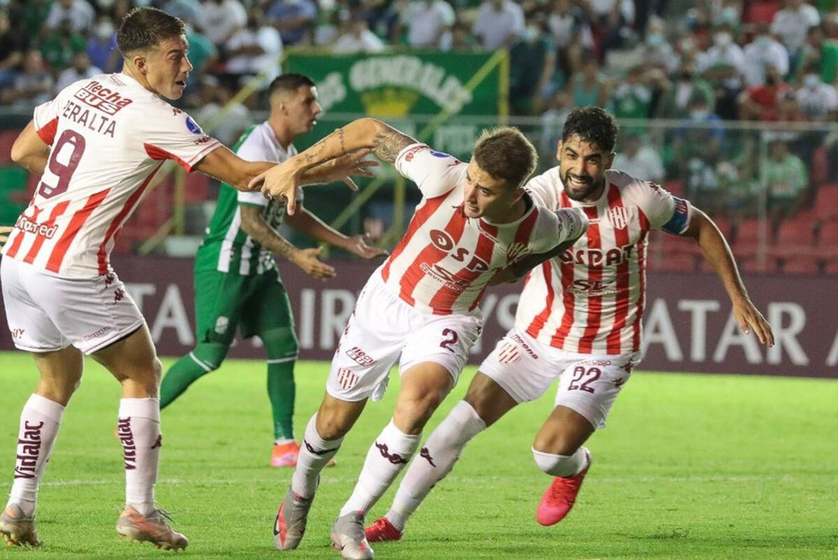 Unión sumó de a tres en Sudamericana. Le ganó a Oriente Petrolero en Bolivia. (@clubaunion)