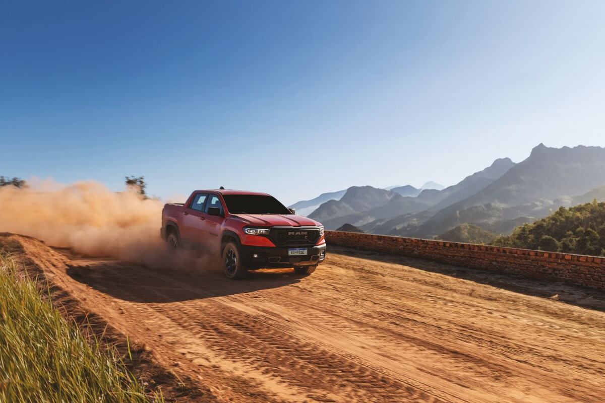 Rebel, la más off-road, viene con un impresionante nivel de equipamiento.