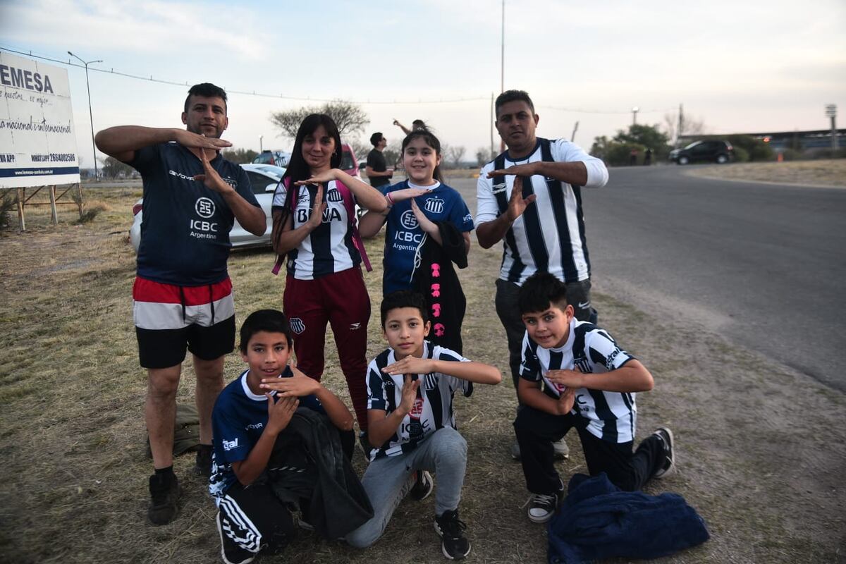 Cara 'e Cancha de Talleres en la previa del partido entre Talleres y Godoy Cruz por los octavos de final de la Copa Argentina en San Luis. (Pedro Castillo / La Voz)