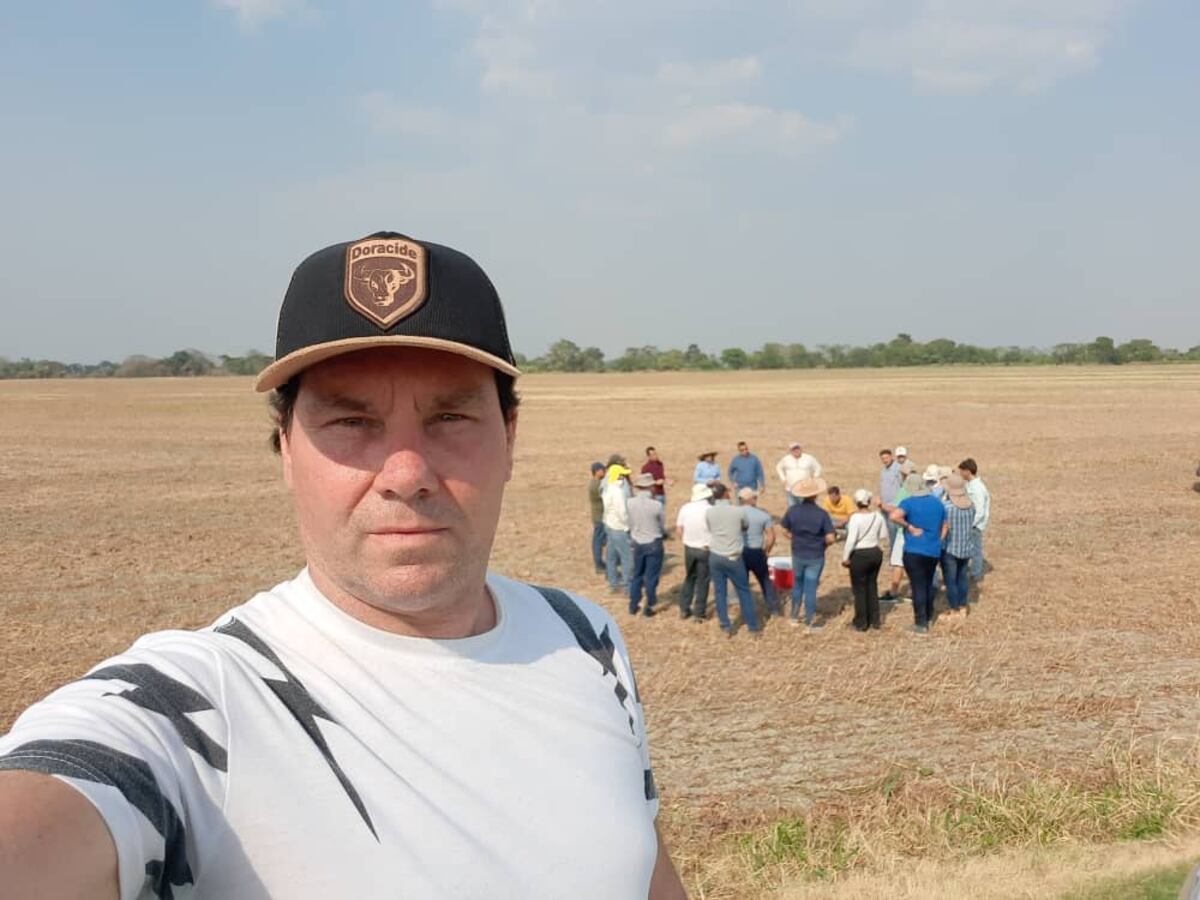POLO AGROPECUARIO. Hernán Torre junto a su grupo de Aapresid en Venezuela.