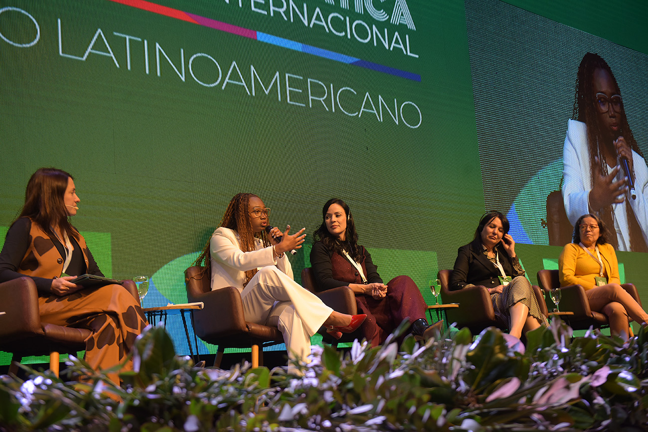 Sesión plenaria sobre género inclusión y cambio climático de la Conferencia Climática Internacional 2025 en el CCC Centro de Convenciones Córdoba. (José Gabriel Hernández / La Voz)