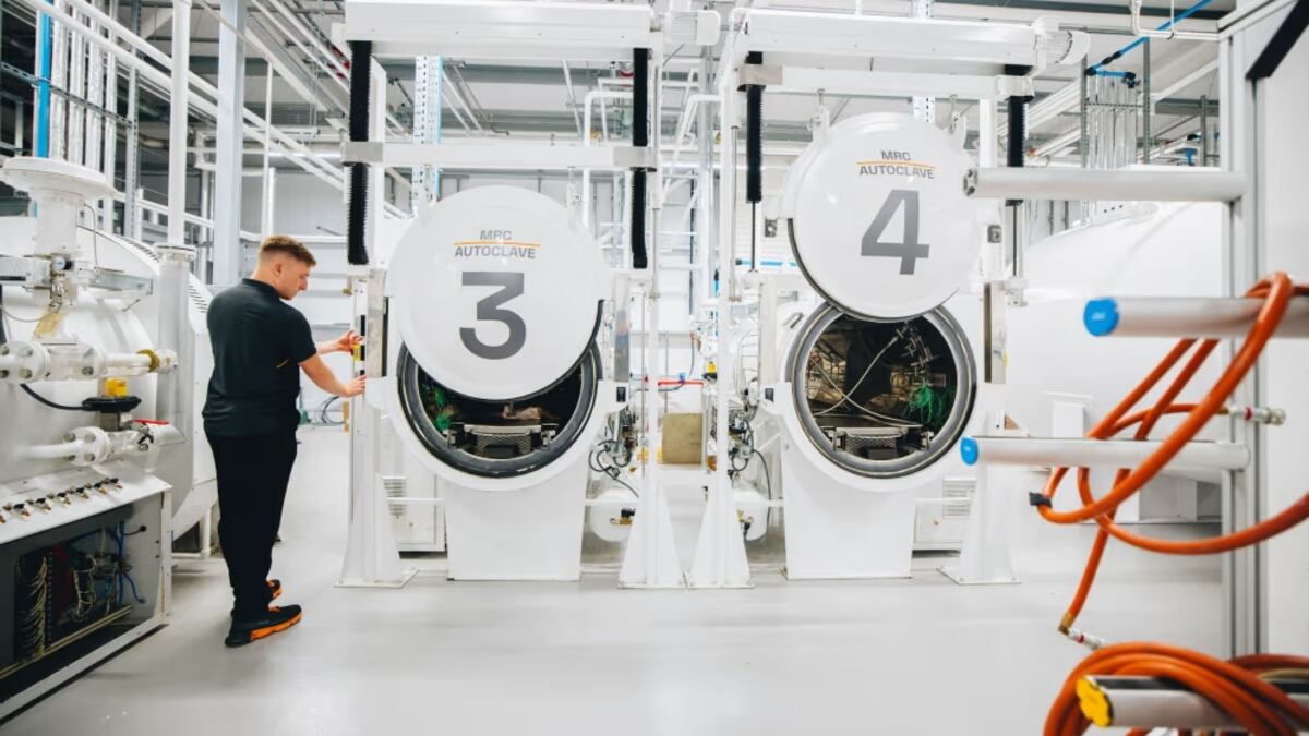 La empresa V Caron se dedica a reciclar fibra de carbono y McLaren usará piezas de ese material por primera vez en la F1. (Prensa Fórmula 1)