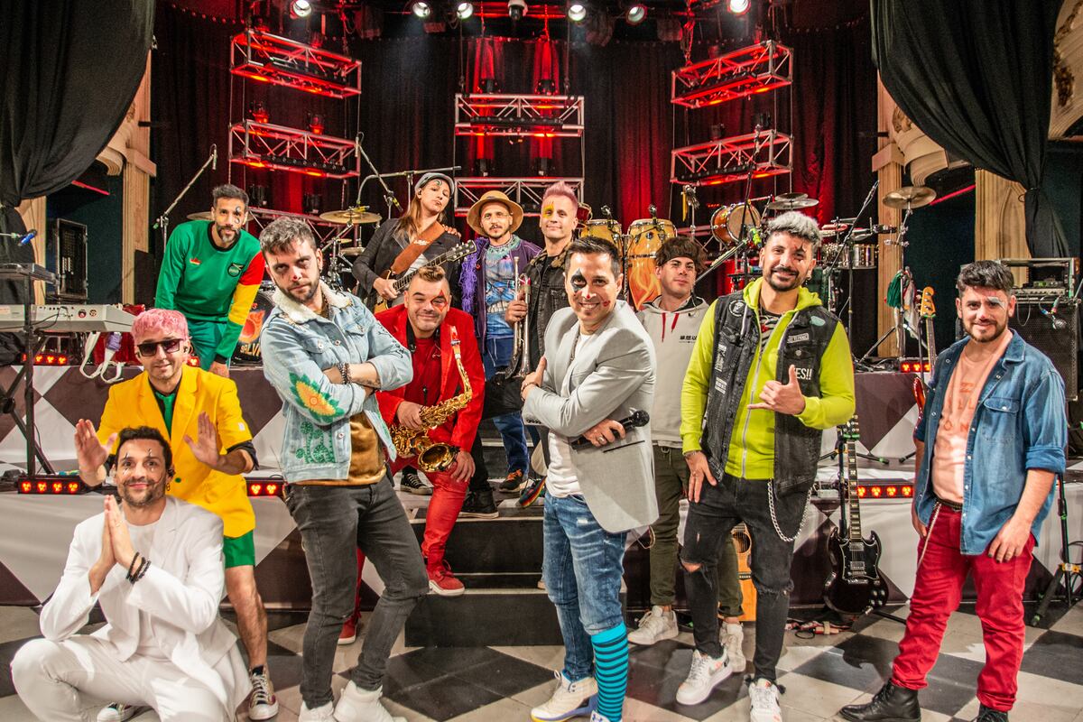 Los Caligaris en Studio Theater, donde se grabó la mayoría del show que se transmitirá por streaming en los próximos días. (Gentileza Martín Cornejo)