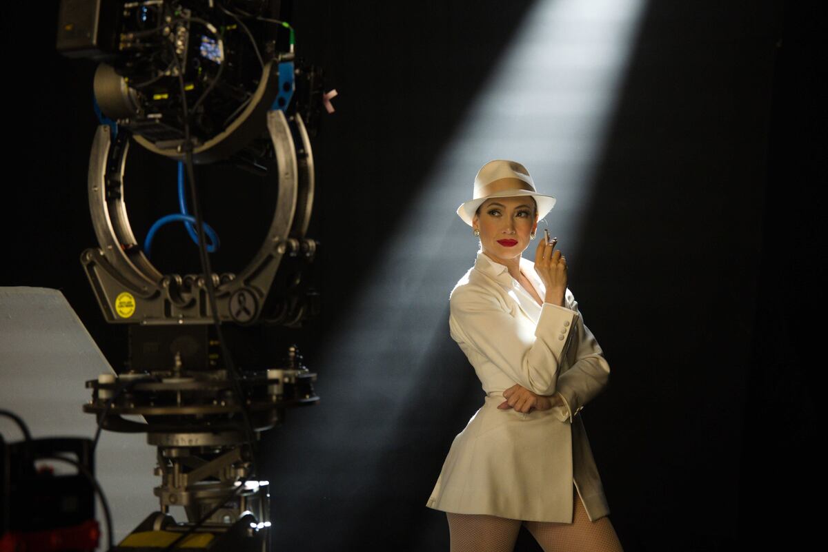 "El beso de la mujer araña", con Jennifer Lopez, Diego Luna, Tonatiuh Elizarraz, Bruno Bichir y Josefina Scaglione. (BF Paris)