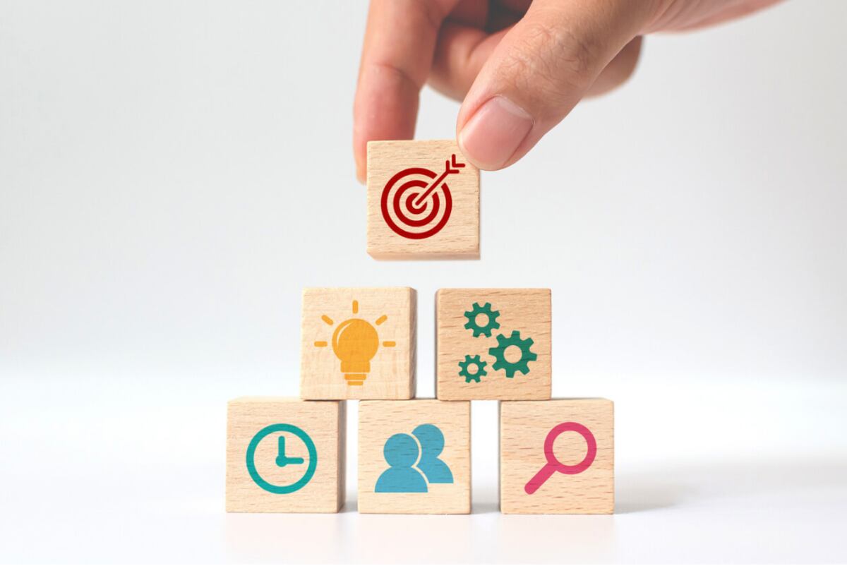 Dirigir proyectos requiere de habilidades que van desde una adecuada comunicación hasta una óptima relación con el equipo de trabajo. (Foto: Freepik)