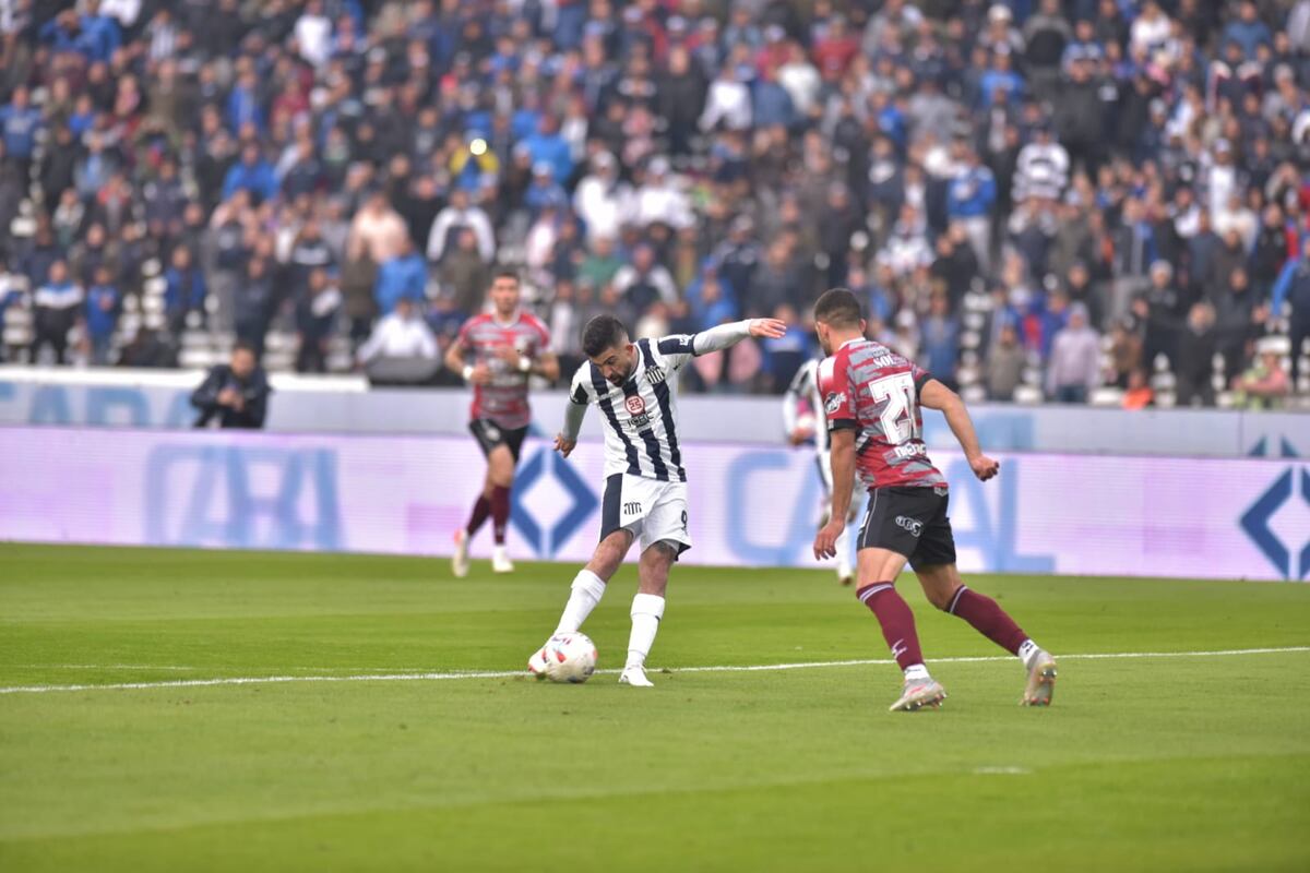 Talleres y el partido ante Central Córdoba que se disputó en el estadio Mario Kempes. (Facundo Luque / La Voz).