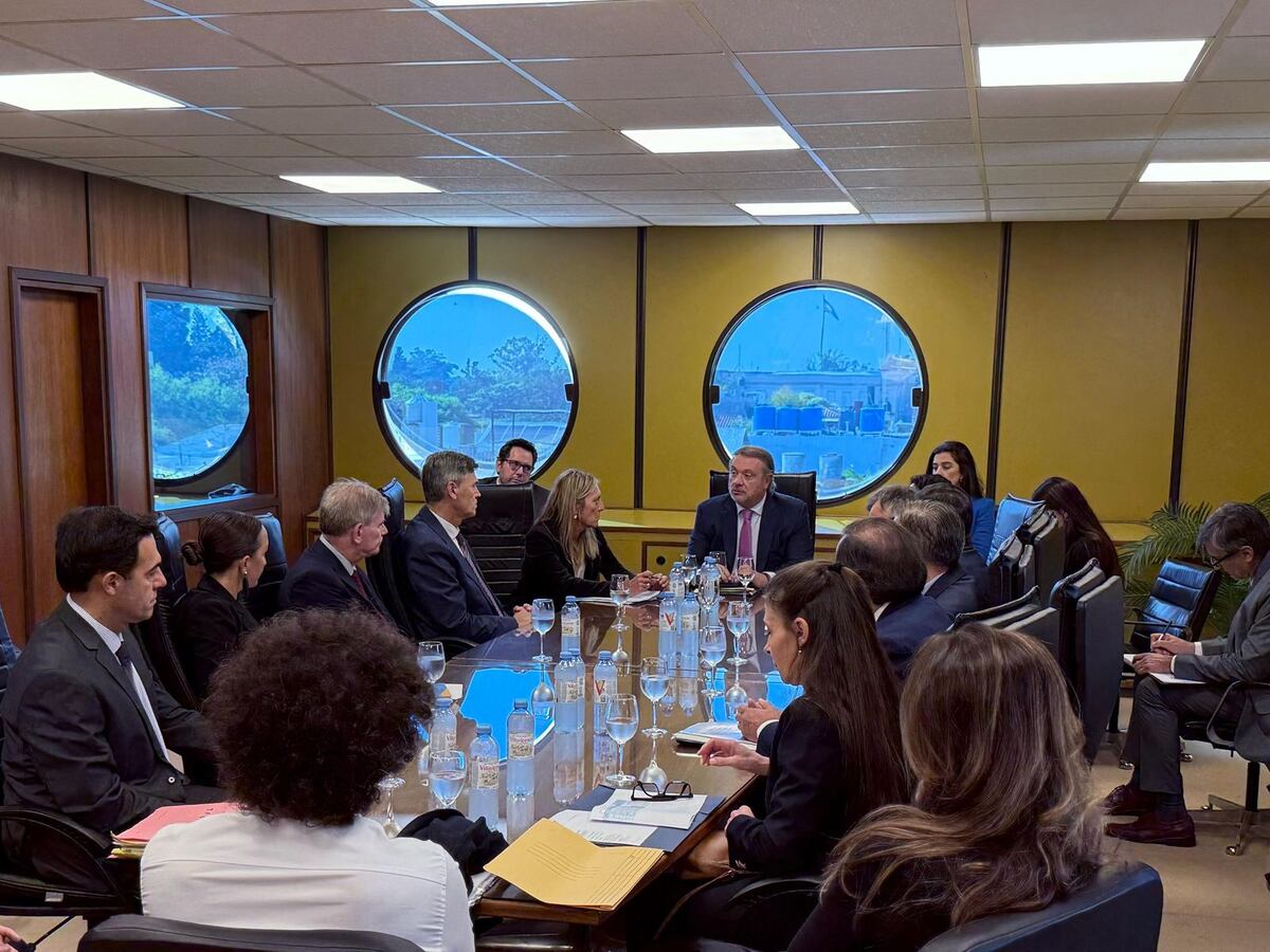 Audiencia de conciliación convocada en el marco del juicio del Banco de la Nación contra la Municipalidad de Córdoba por el cobro de una tasa municipal. (Prensa Justicia)