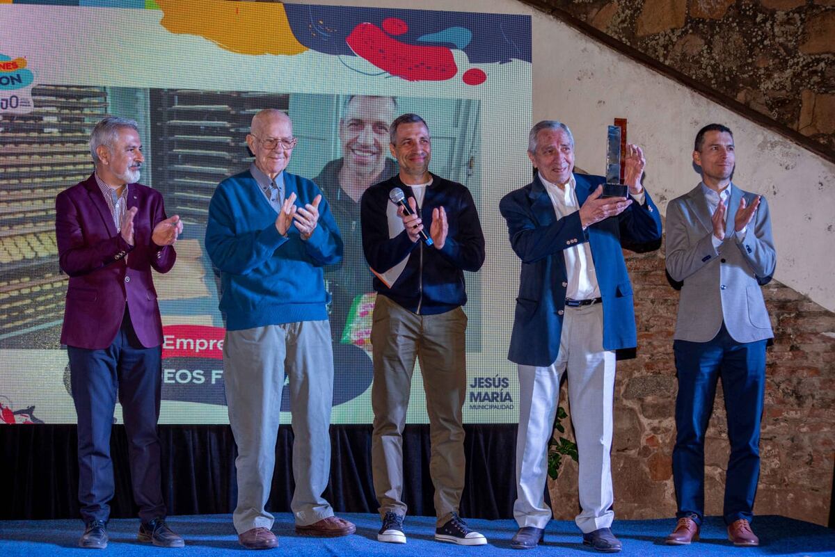 La gente de Fideos Fraymar, reconocidos en jesús María