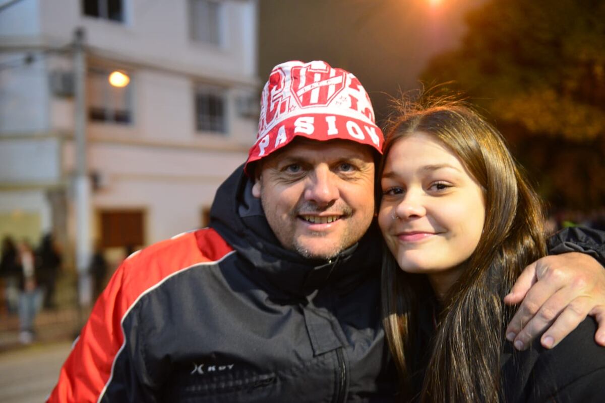 Juega Instituto en Córdoba y sus hinchas completan el Monumental de Alta Córdoba. Y ahí está La Voz para retratar esa pasión en la sección Cara ‘e Cancha. Esta vez, en la previa del duelo con Boca. Fotografías de Javier Ferreyra.
