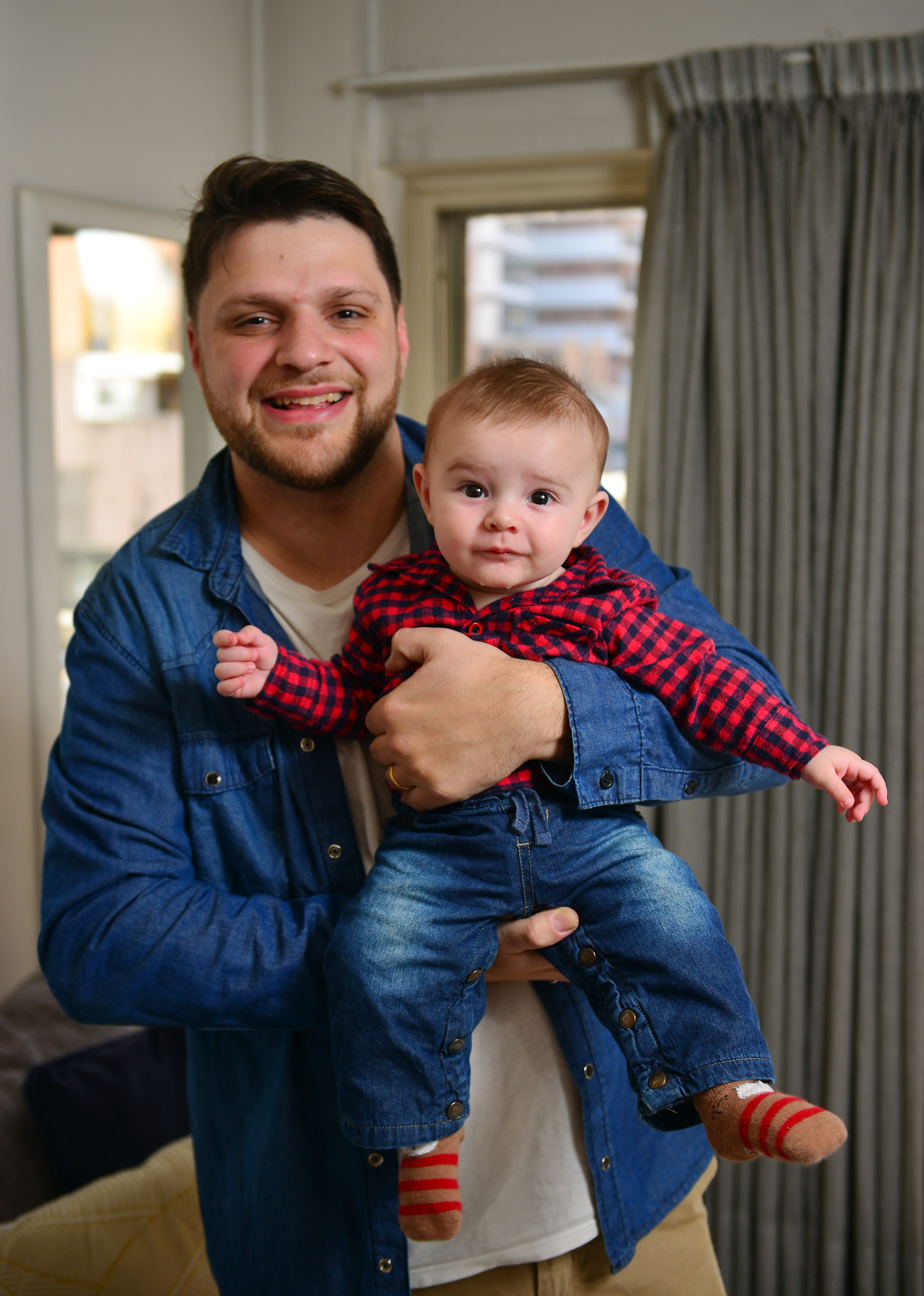 Guillermo Gasparín festejará su primer Día del Padre con su hijo Lorenzo. (Nicolás Bravo / La Voz)