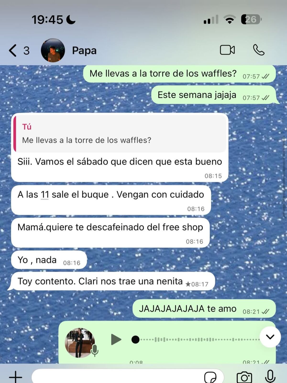 La reacción de Ricky Sarkany al saber que su hija Clara será mamá (Instagram de Clara Sarkany)