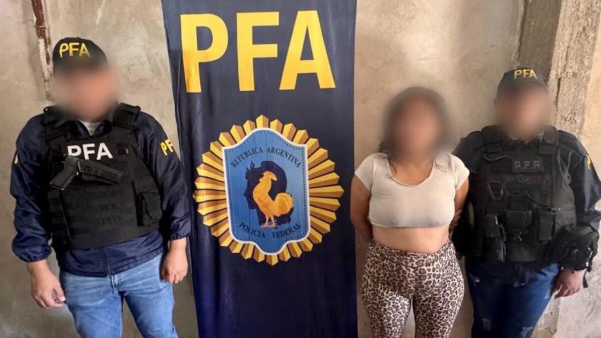 Usaban menores para vender cocaína y sospechan que trabajaban para Los Monos: cómo cayó “La Banda del Playón” en Rosario.