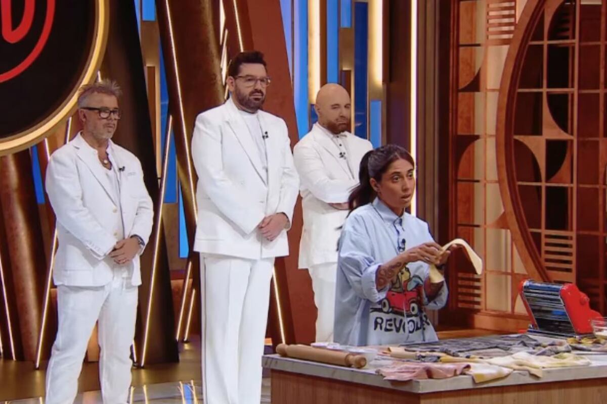 Quién quedó eliminado de MasterChef Celebrity: Mena Duarte fue como cocinera invitada