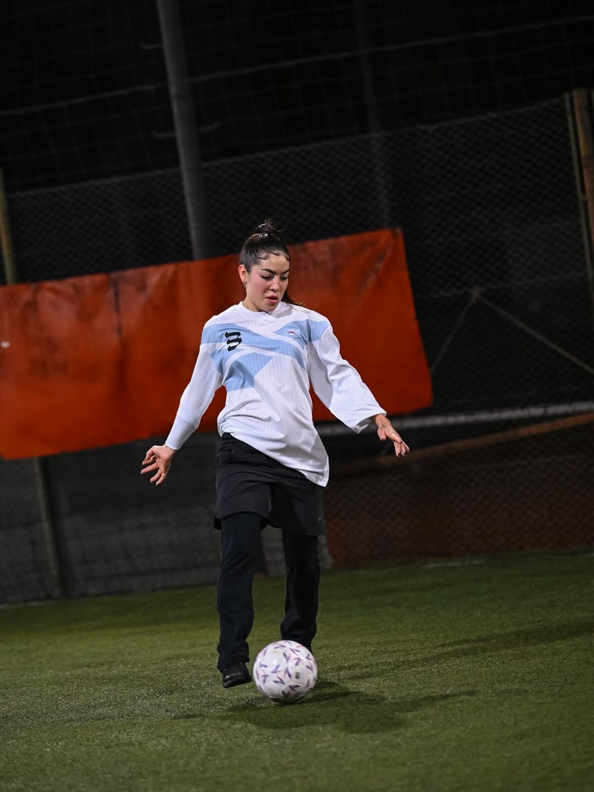 María Becerra jugó al fútbol con Arcangel (Instagram de María Becerra)