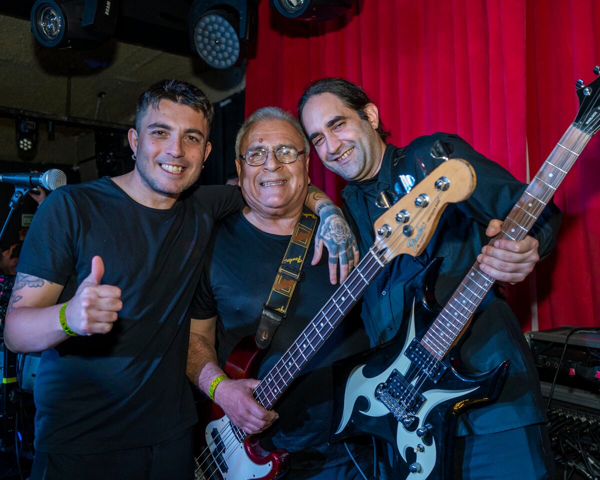 El Museo Bar La Mona celebró su primer aniversario a puro tunga - tunga y con invitados especiales. (Gentileza Universo Jiménez)