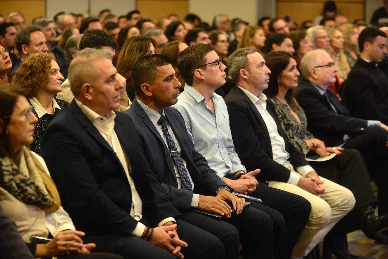 Luis Juez, candidato a Gobernador de Córdoba, presenta sus propuestas de campaña en el hotel Quinto Centenario. (Nicolás Bravo / La Voz)