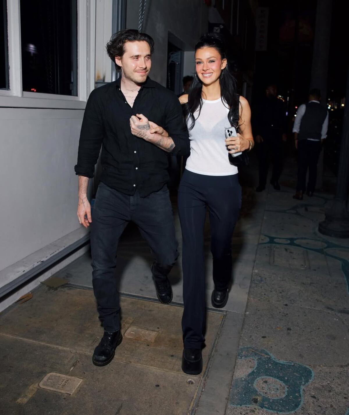 Brooklyn Beckham y Nicola Peltz.