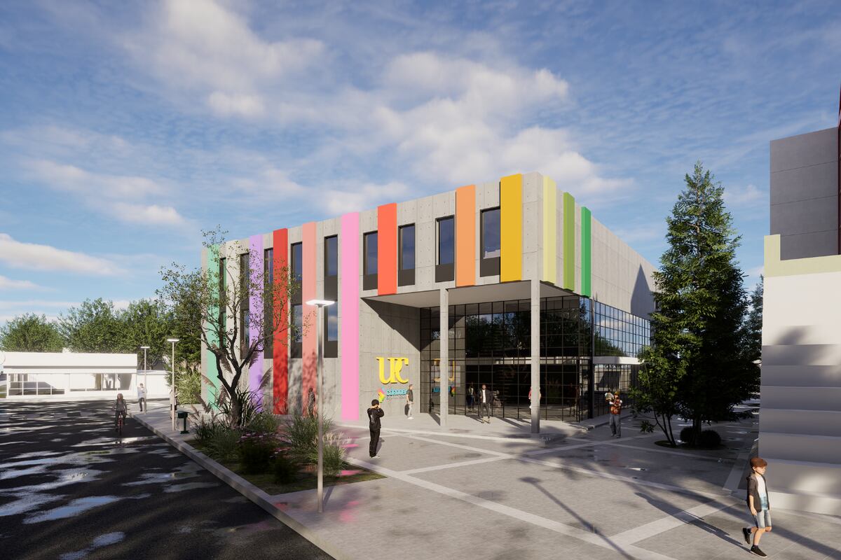 El edificio de la casa de estudios será construido junto al CPC y se dictarán carreras de grado y licenciaturas que incluirán titulación intermedia. Ya está abierta la licitación y se prevé un plazo de construcción de 18 meses.