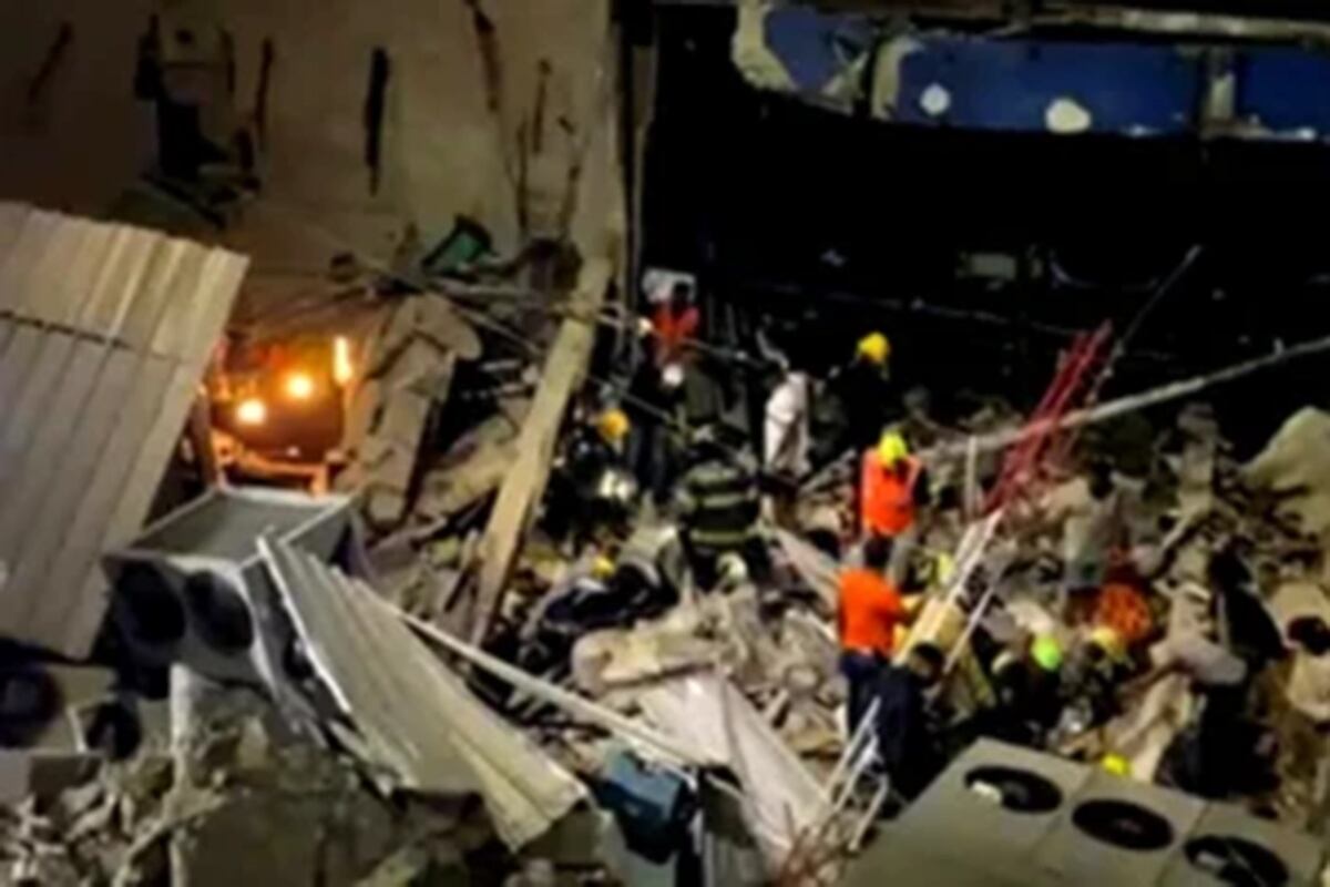 Se desploma techo en el Jet Set durante fiesta de Rubby Pérez. (Gentileza)